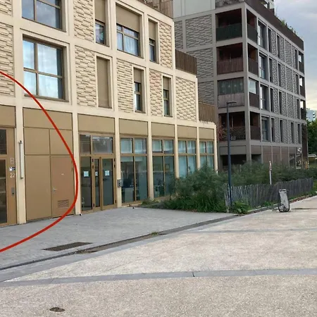 Privee Dans De 65m2 *